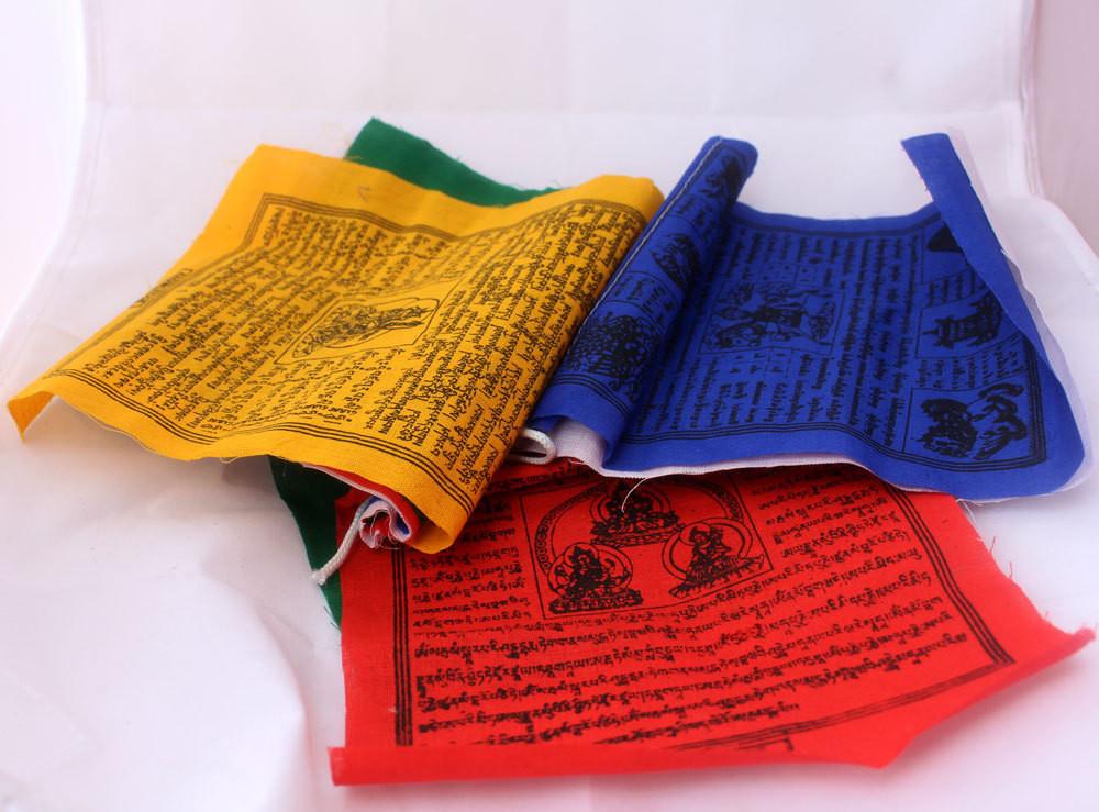 Meaning of colors in the prayer flags