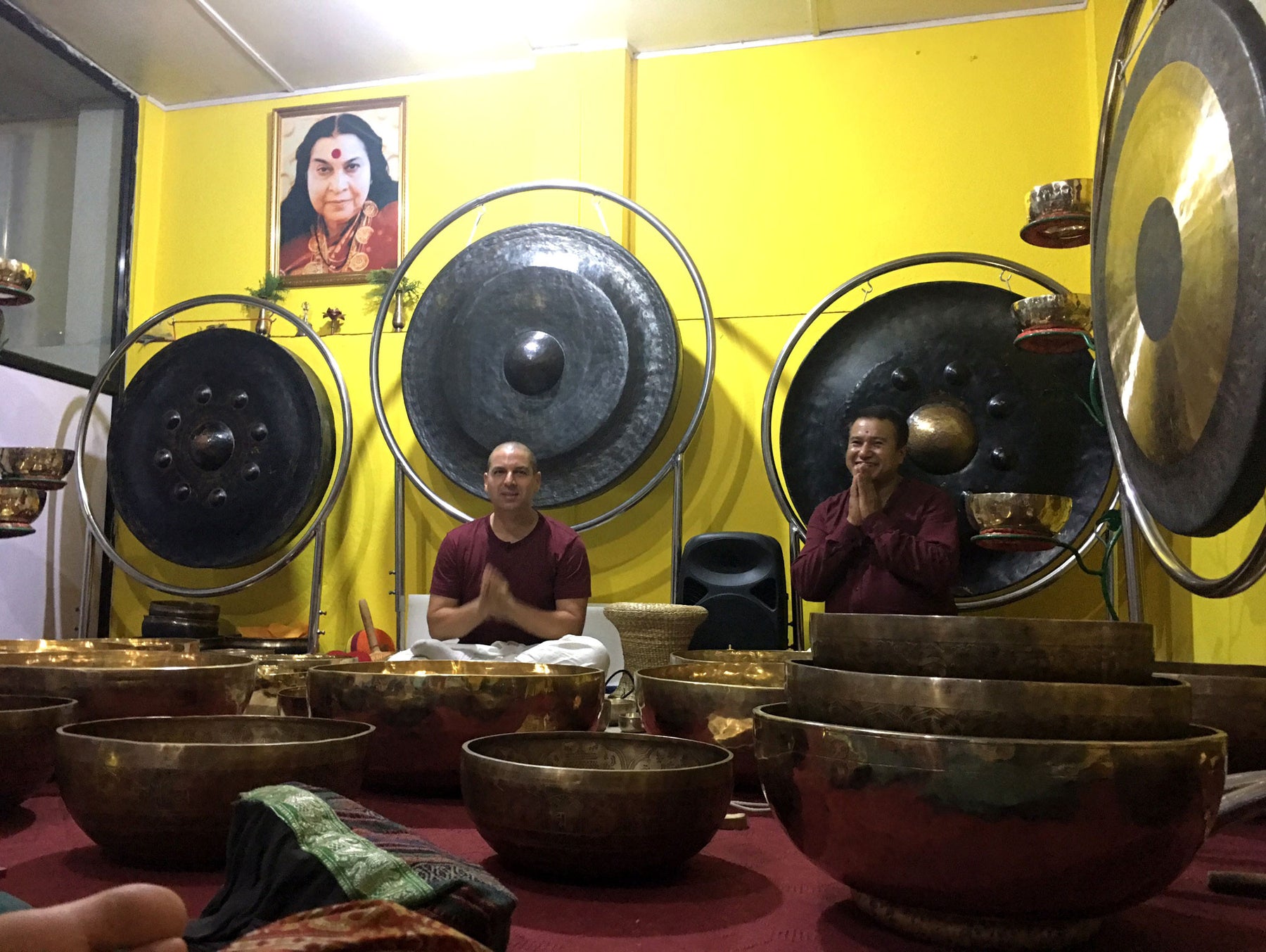 Tibetan Singing Bowl sound therapy my very first real life experience  is awesome