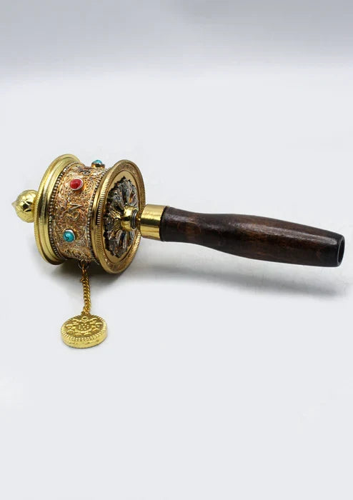Popular Buddhist Altar Essentials