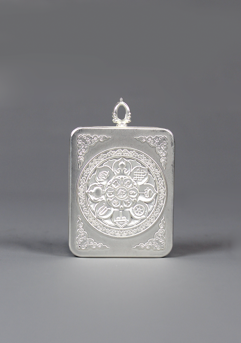 Hand Painted Mini Shakyamuni Thangka Amulet Pendant