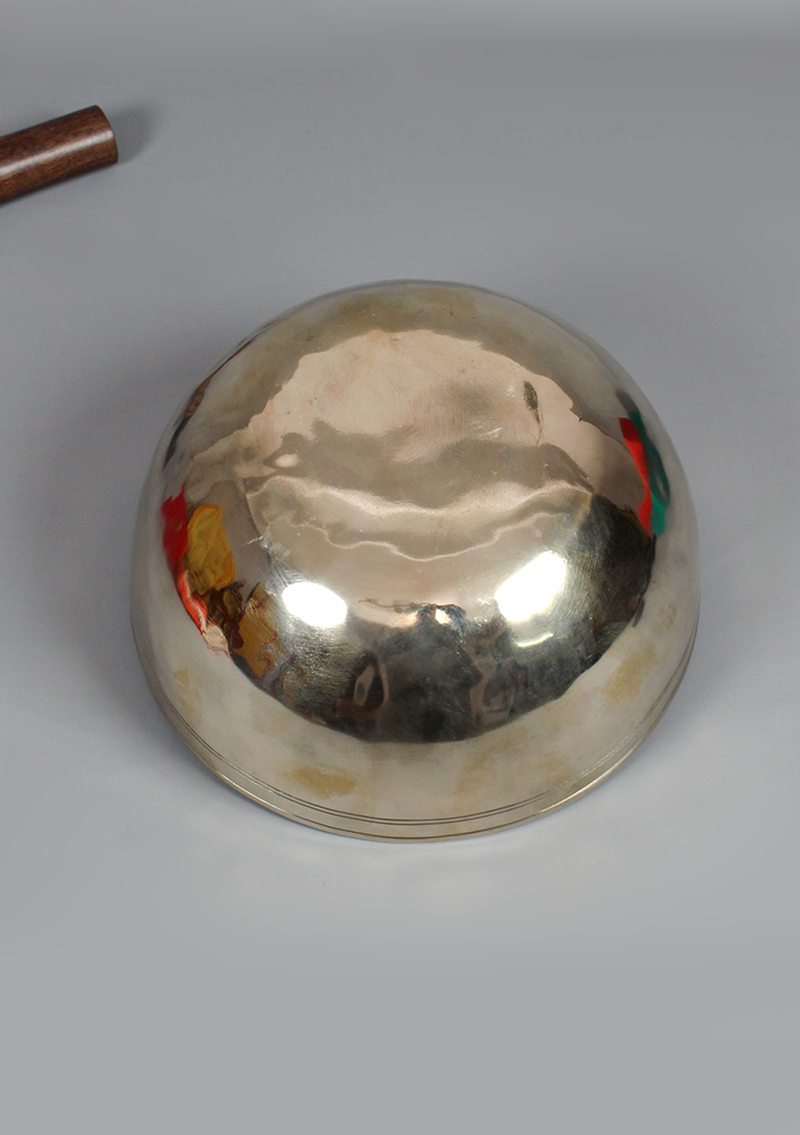 Classic Tibetan Meditation Singing Bowl 8"-9"