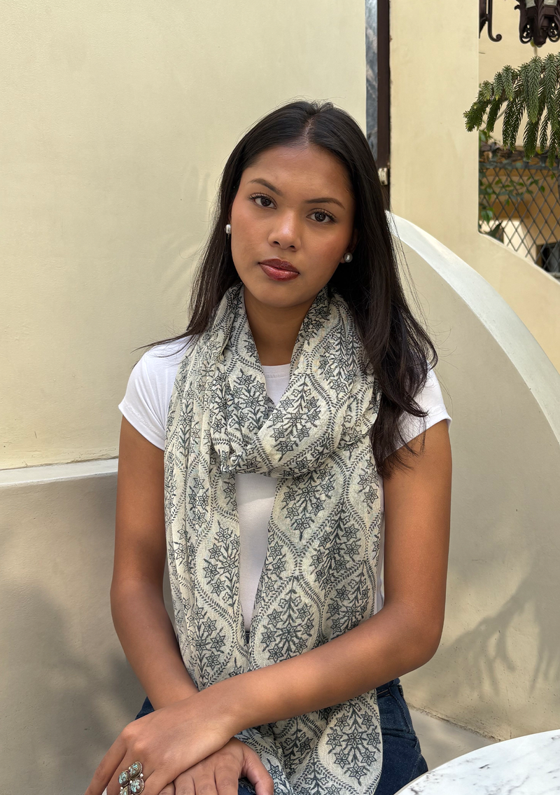 Light weight Moroccan Pattern Cashmere  Shawl