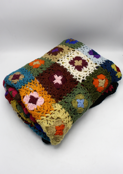 Square Multicolor Flower Pattern Hand Crochet Woolen Blanket/Throw
