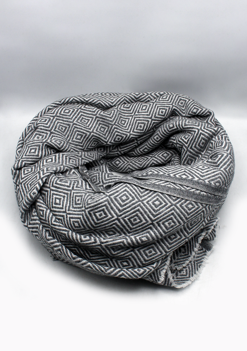 Diamond Patterned 100% Cashmere Blanket