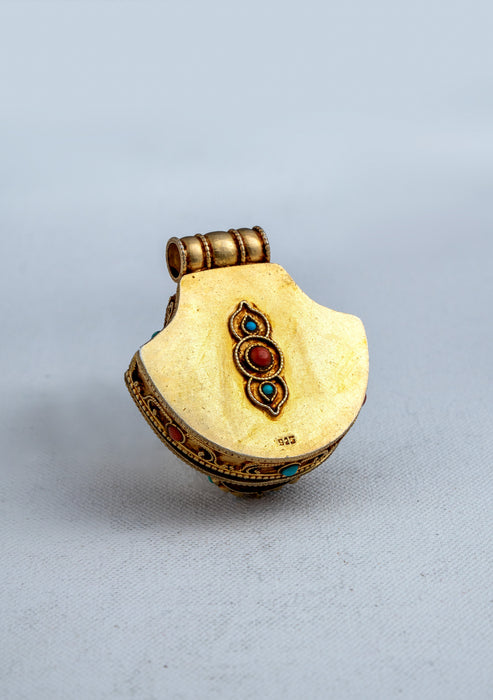 925 Silver Green Dzambhala Tibetan Ghau with Gold Plating