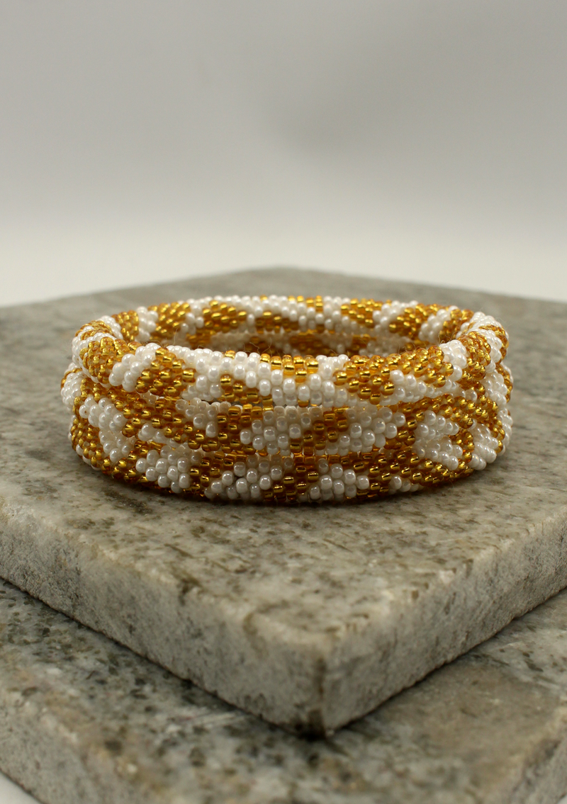 White Gold Spiral Glass Roll Beads Bracelet