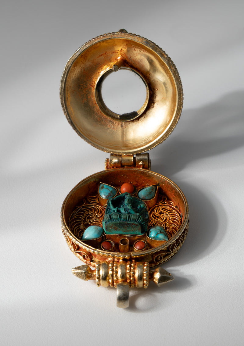 Gold Plated Manjushree Tibetan Ghau with Stones