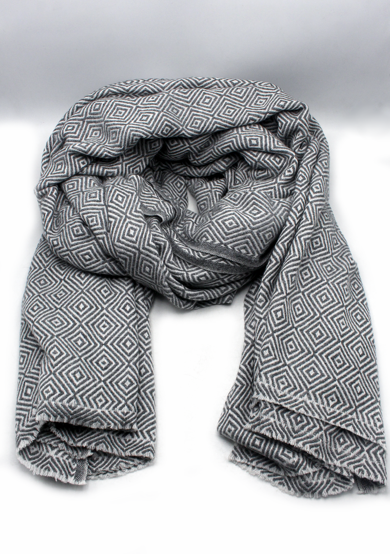 Diamond Patterned 100% Cashmere Blanket