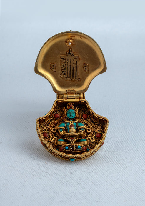 925 Silver Green Dzambhala Tibetan Ghau with Gold Plating