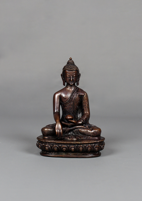 5 Inch Copper Shakyamuni Buddha Statue – Handmade Buddhist Art from Nepal