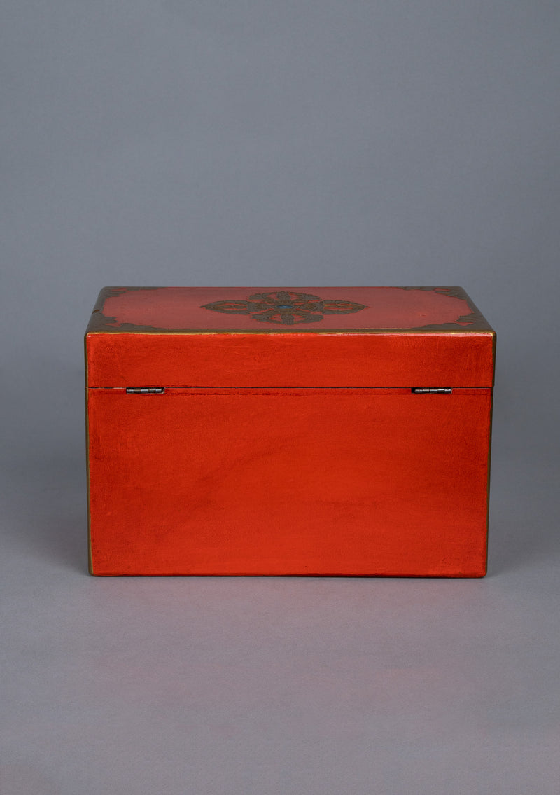 Handpainted Tibetan Snow Lion & Doube Dorjee Wooden Altar Box