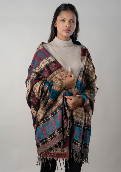Handloomed Swirl Pattern Woolen Shawl - Anarkali