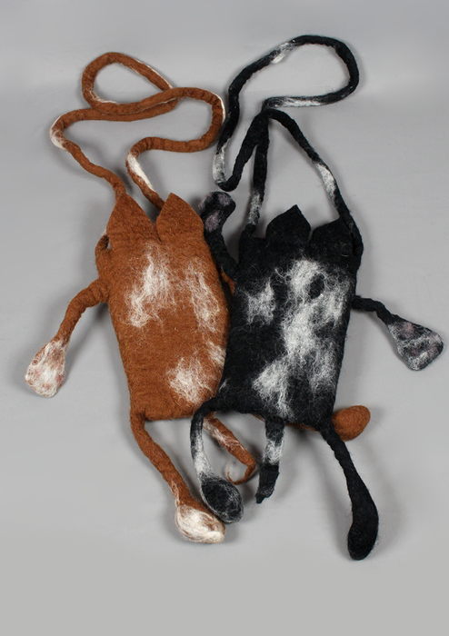Felt Cat Design Mobile Purse