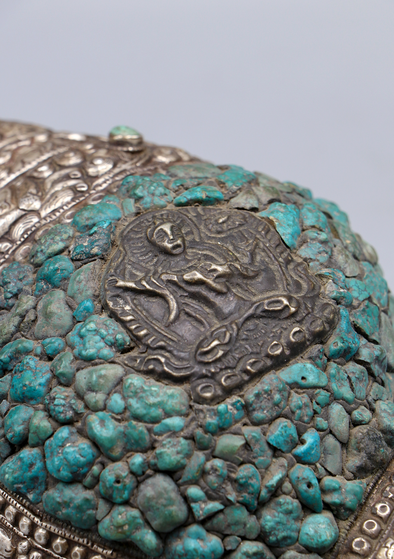Turquoise Stone Inlaid Shankha Conch