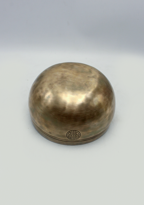 Santa Ratna Full Moon Singing Bowl Newa Mantra 6" NOTE E