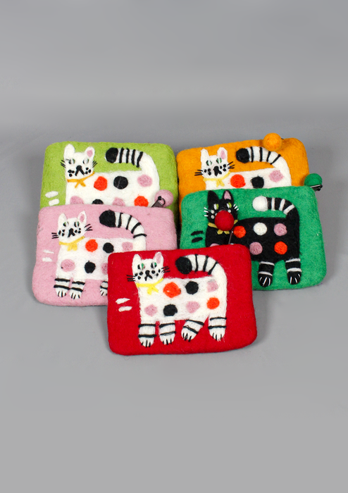 Felt Purse With Cute Cat Design