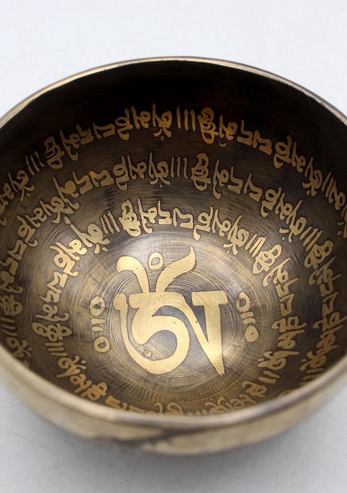 Om Mani Itching Tibetan  Singing Bowl 4"