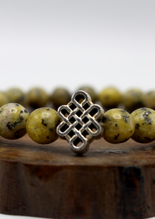 Malachite Tibetan Beads Wrist Bracelet with Endless Knot