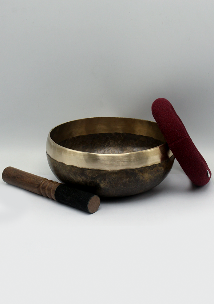 HandHammared  Healing Tibetan Singing Bowl 7.5"