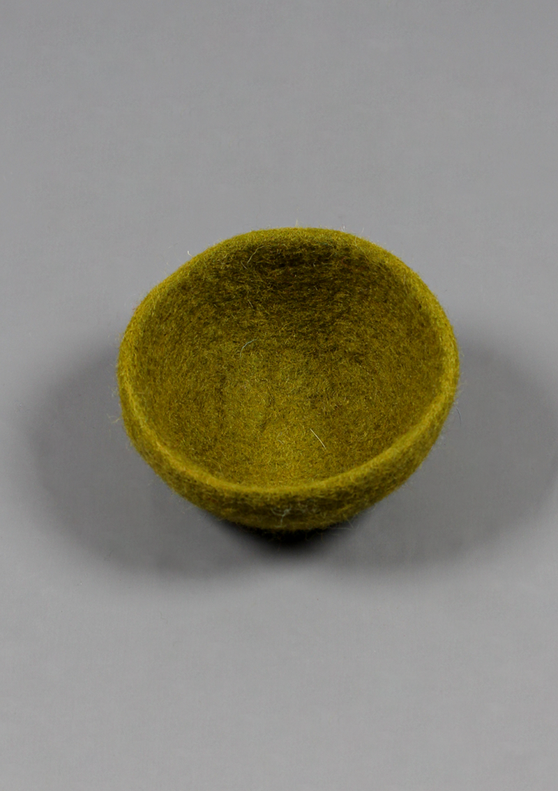 Handcrafted Mixed Color Nepal Felt Bowls 4"