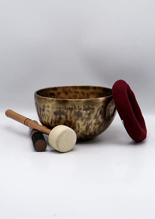Hand Hammered Tibetan Full Moon Singing Bowl 7.5" - 8.5"