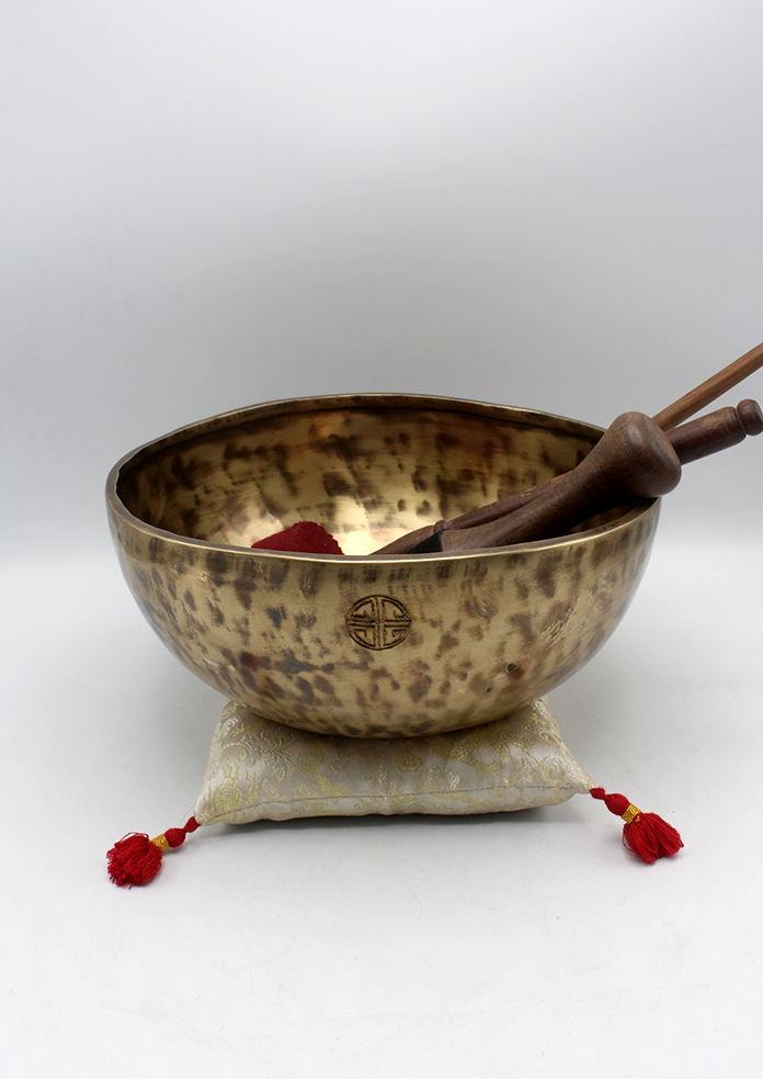 Full Moon Engraved  Green Tara Singing Bowl Note A