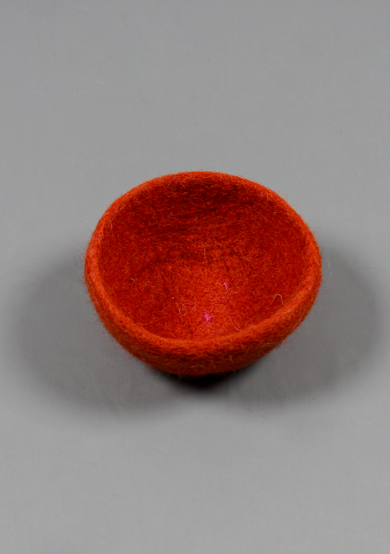 Handcrafted Mixed Color Nepal Felt Bowls 4"