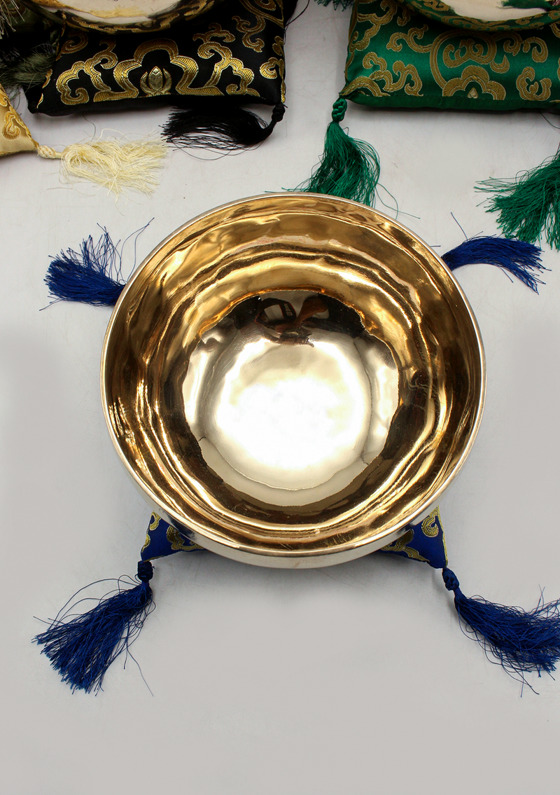 Seven Chakra Singing Bowls Set