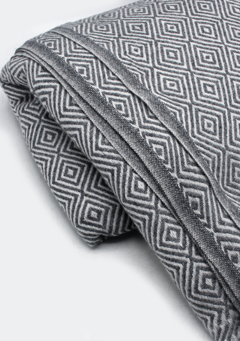 Diamond Patterned 100% Cashmere Blanket