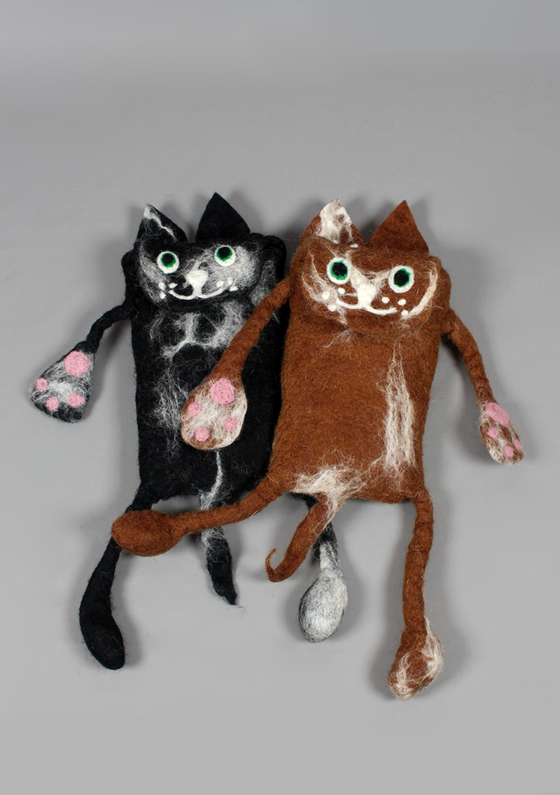 Felt Cat Design Mobile Purse