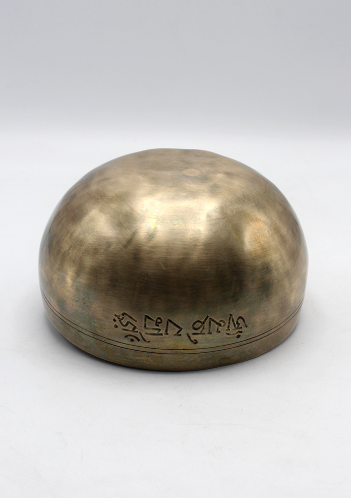 Himalayan Full Moon Healing Singing Bowl SANTA RANTA SAKYA