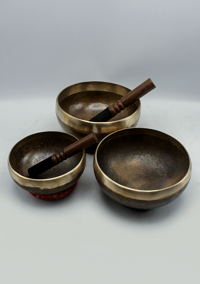 Healing Practitoner Singing Bowl- Set of 3