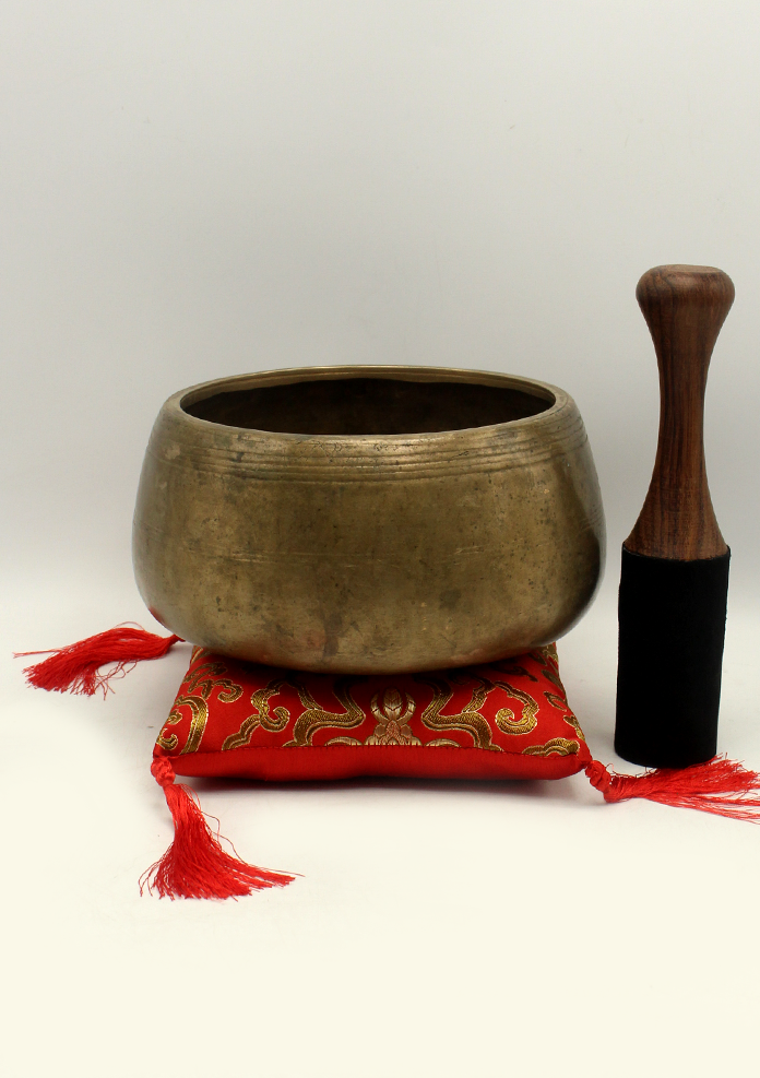 Tibetan Mani Sound Healing Singing Bowl 7.5"