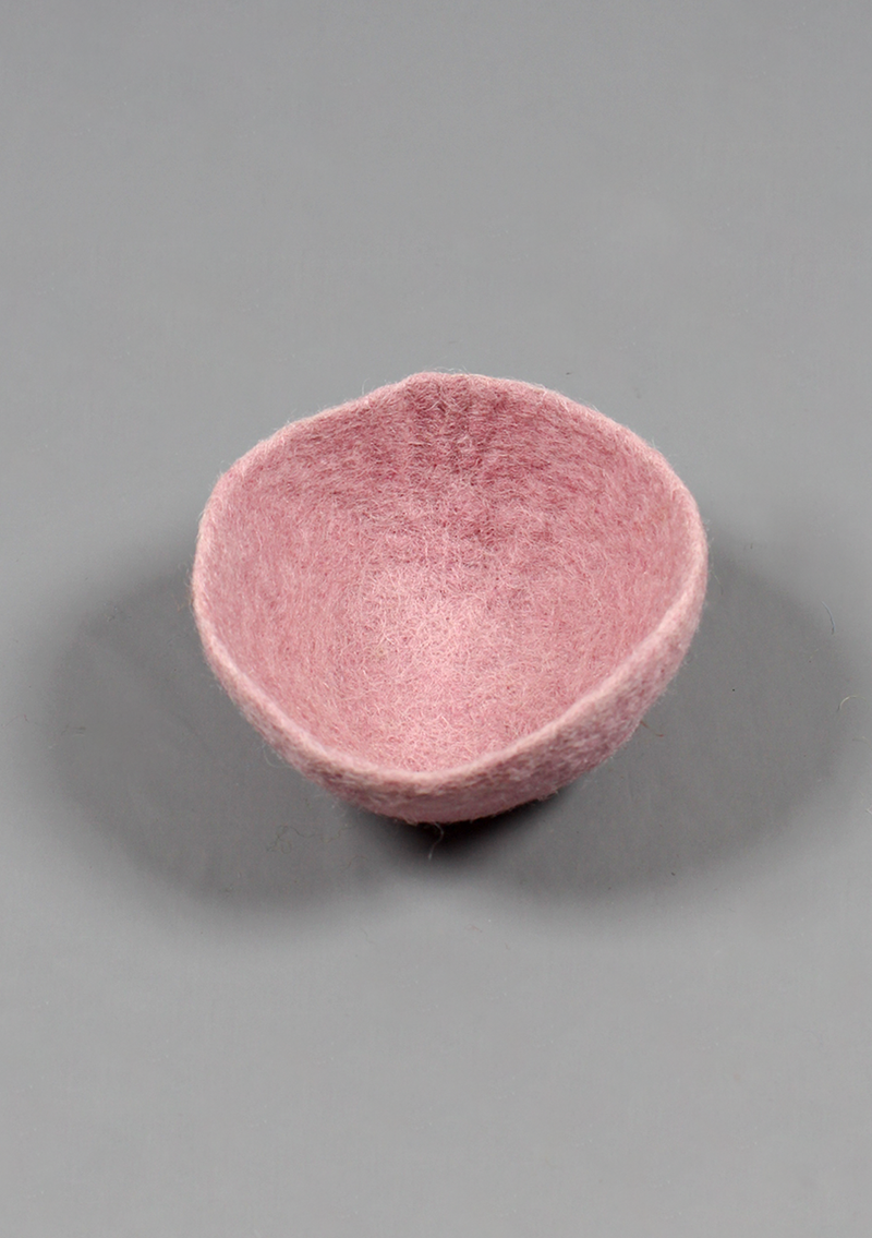 Handcrafted Mixed Color Nepal Felt Bowls 4"