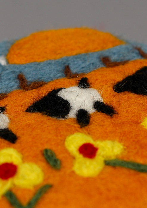 Felt Round Coaster With Flower Design