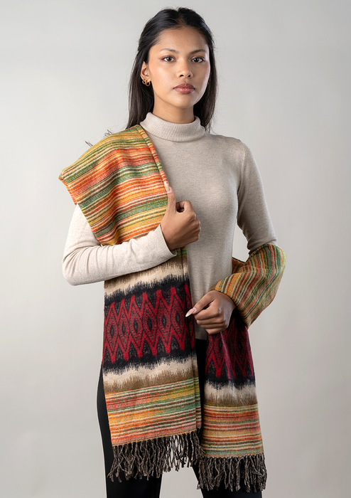 Hand loomed Woolen Shawl Crown