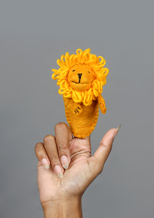 Wild Jungle Animals Giraffe Finger Puppet – Felt Wool Toy for Kids