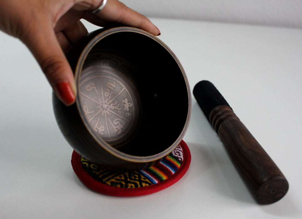 Om Mani Mantra Etched Tibetan Singing Bowls