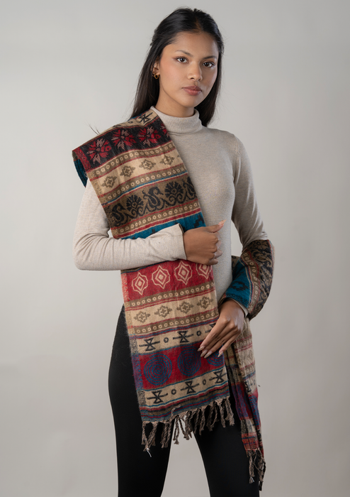 Handloomed Swirl Pattern Woolen Shawl - Anarkali