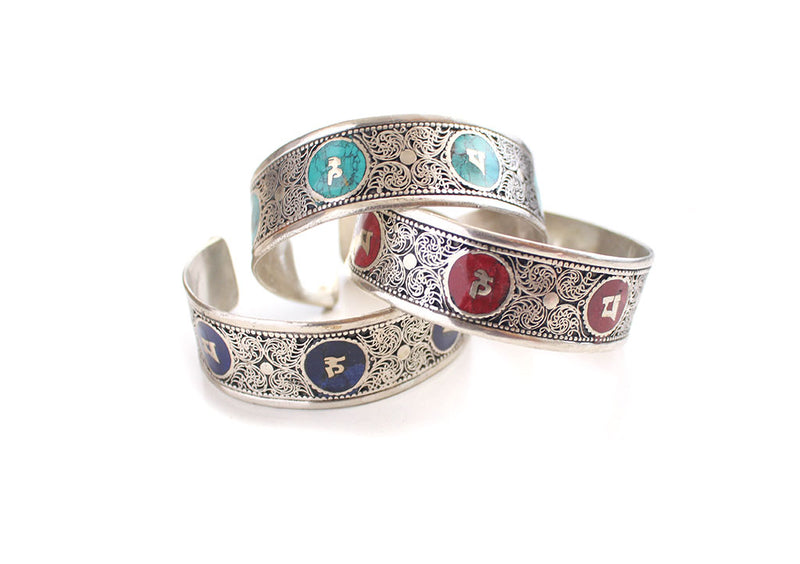 Om Mani Stone Inlay Dragon Filigree Unisex Bangle