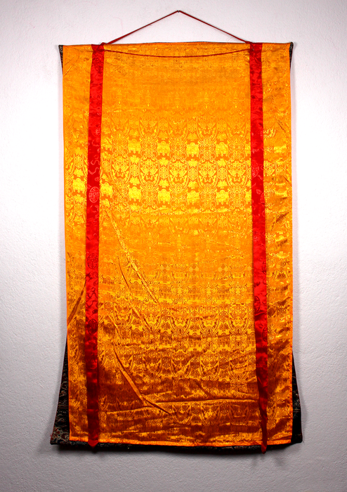 Chenrezig with Gold Highlights Brocade Thangka Painting