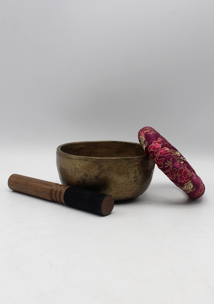 Thado Bati No. 5  Singing Bowl 4.5"
