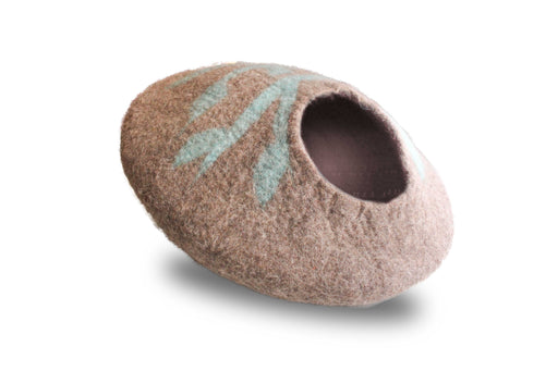 Round Soft and Warm Grey Felt Cat House, Cat Nap Cocoon - nepacrafts