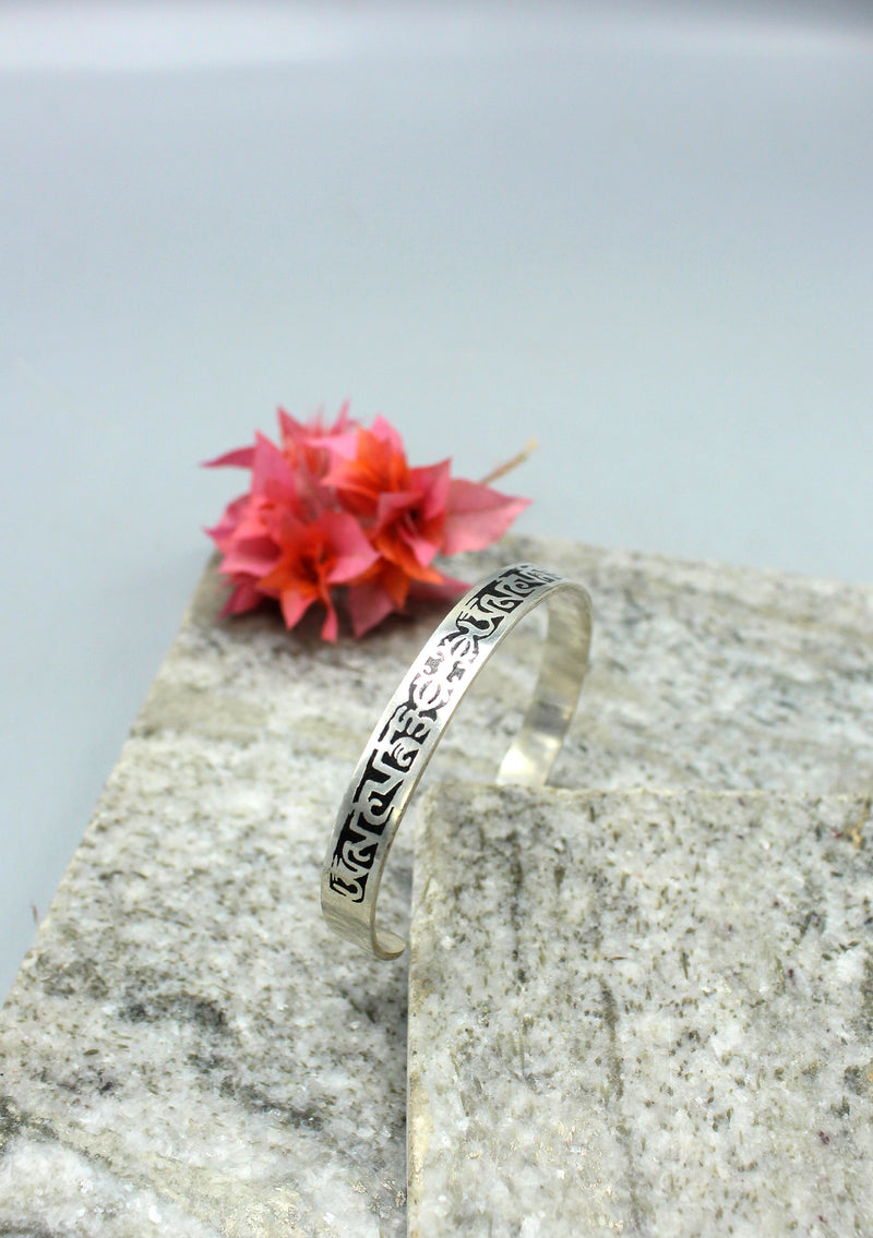 Om Mani Onyx Inlaid Tibetan Bracelet