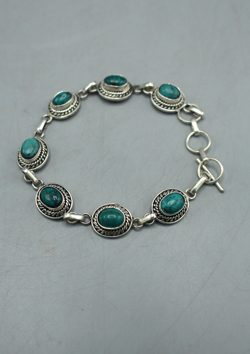 Turquoise Inlaid Oval White Metal  Silver plated Bracelet