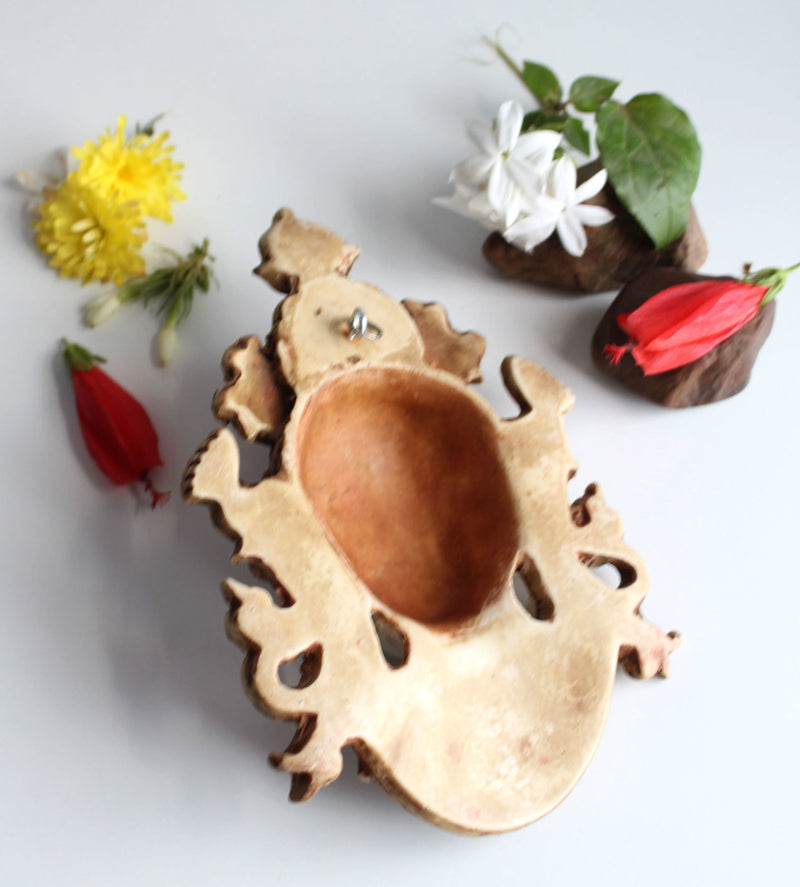 Beautiful Resin Tara Mask Wall Hanging