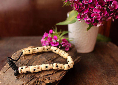 Hand carved Skull Beads Wrist Mala - nepacrafts