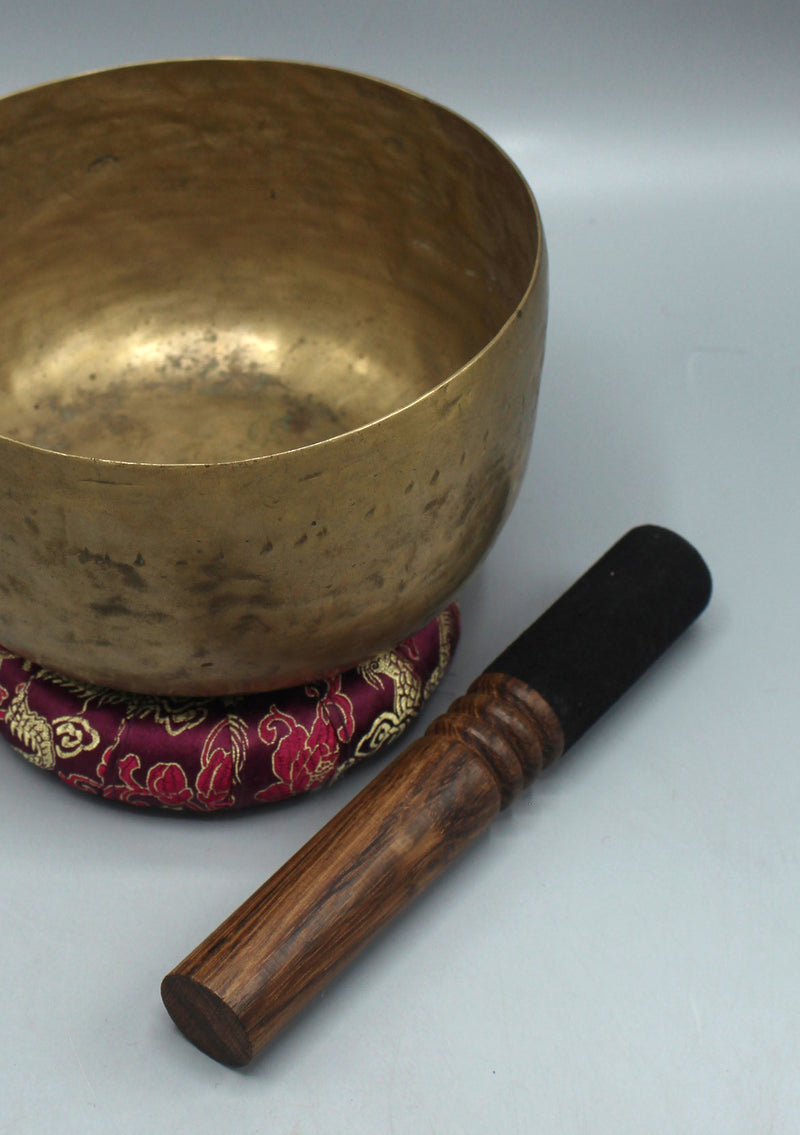 Tibetan Chakra Healing Thadobati Singing Bowl 625gm 6.2"