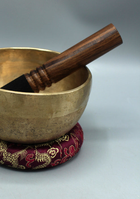 Handmade Antique Thadobati Singing Bowl
