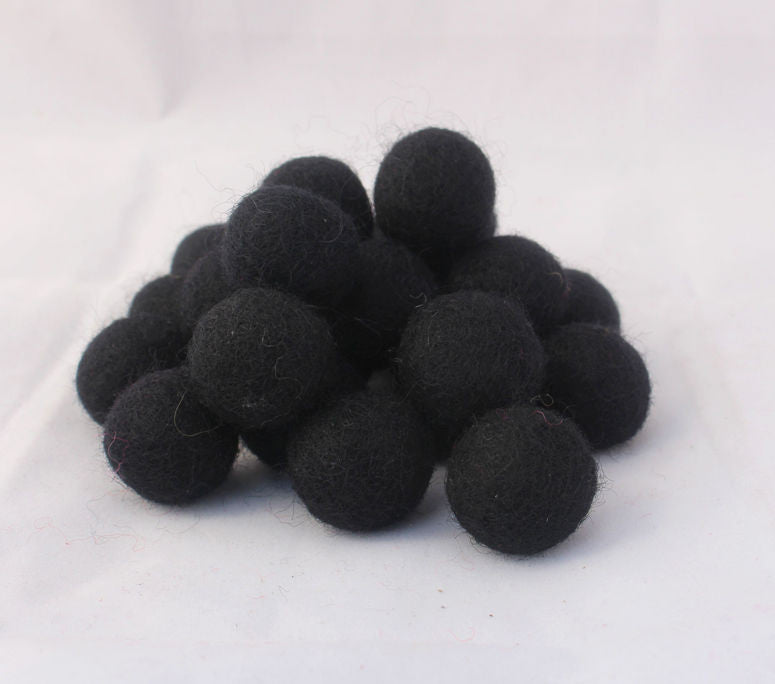 2 cm/20mm Felt Balls-Red, Black, Yellow, Blue, Gray - nepacrafts